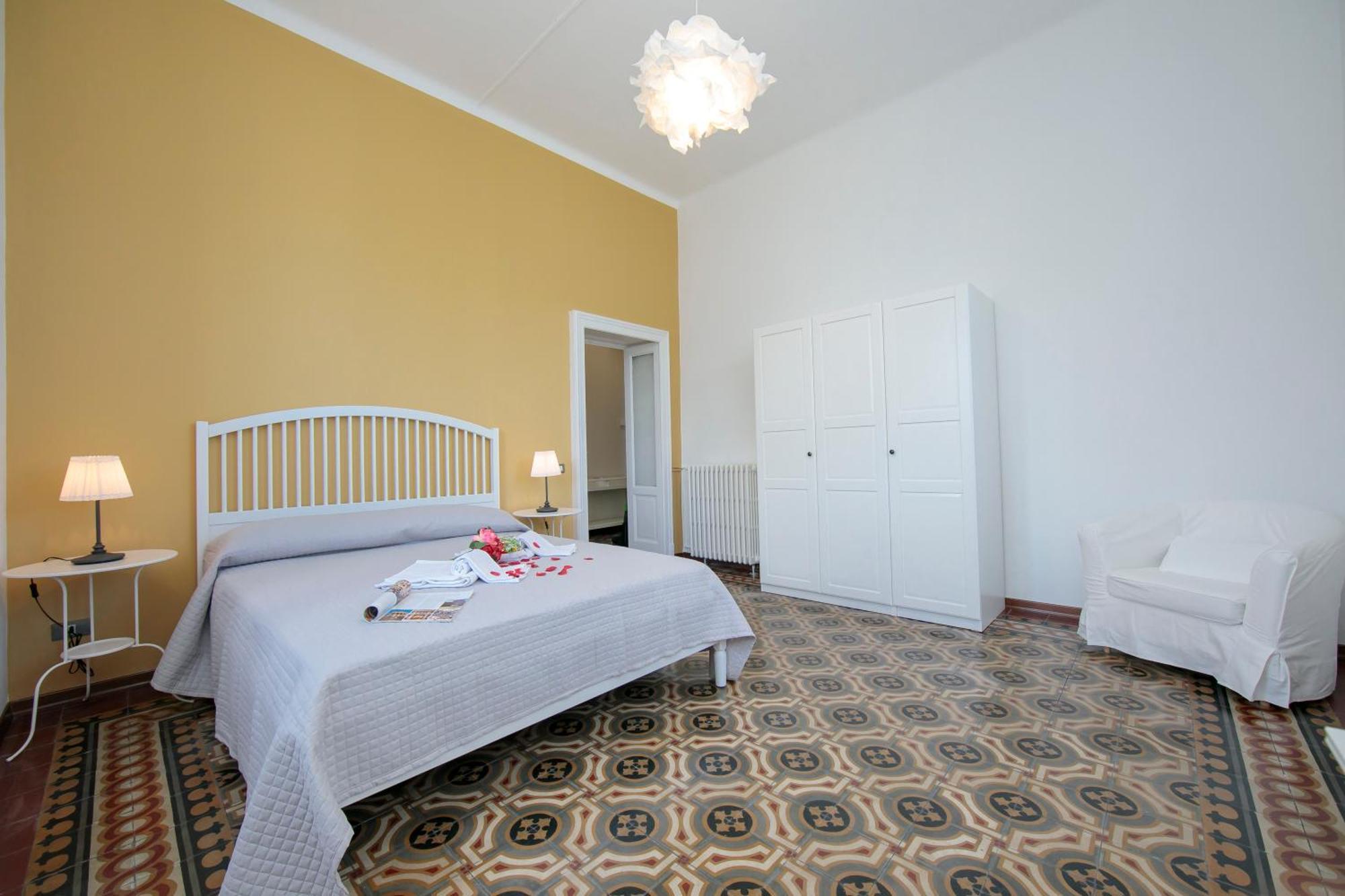 Residenza Oleandro Lake View Luino Center Esterno foto