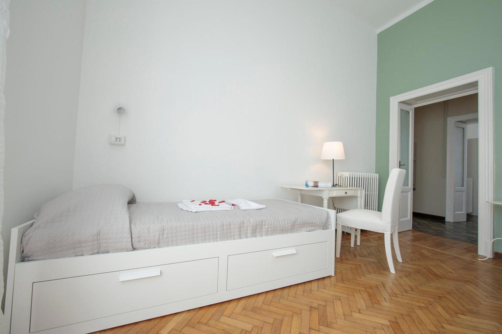 Residenza Oleandro Lake View Luino Center Esterno foto