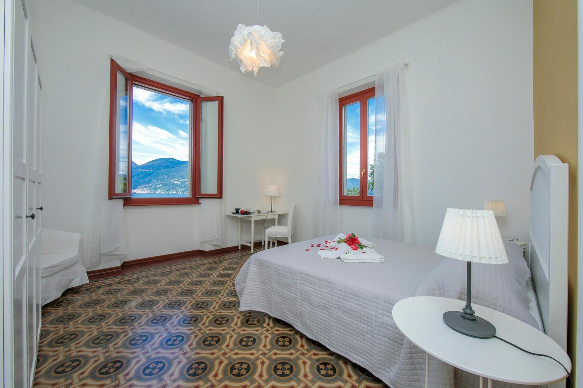 Residenza Oleandro Lake View Luino Center Esterno foto